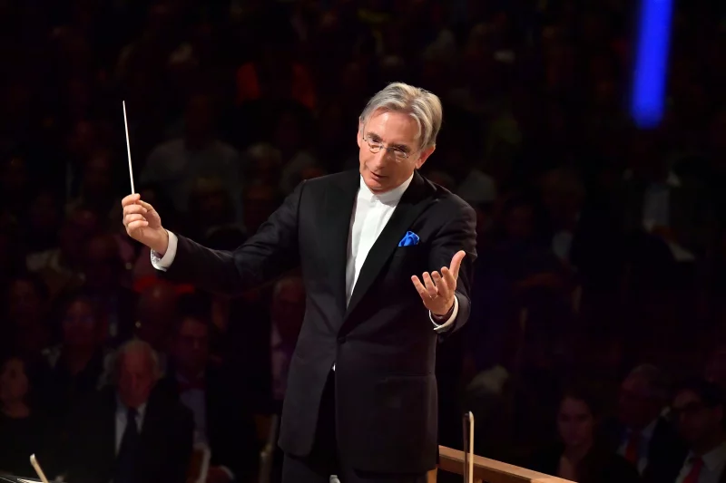 renowned conductor and composer Michael Tilson Thomas dies at 81